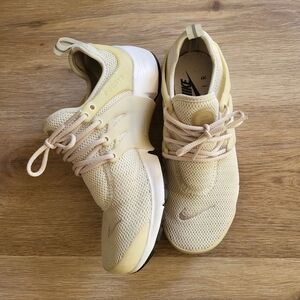 Nike Air Presto Sneakers (womens), sz. 6